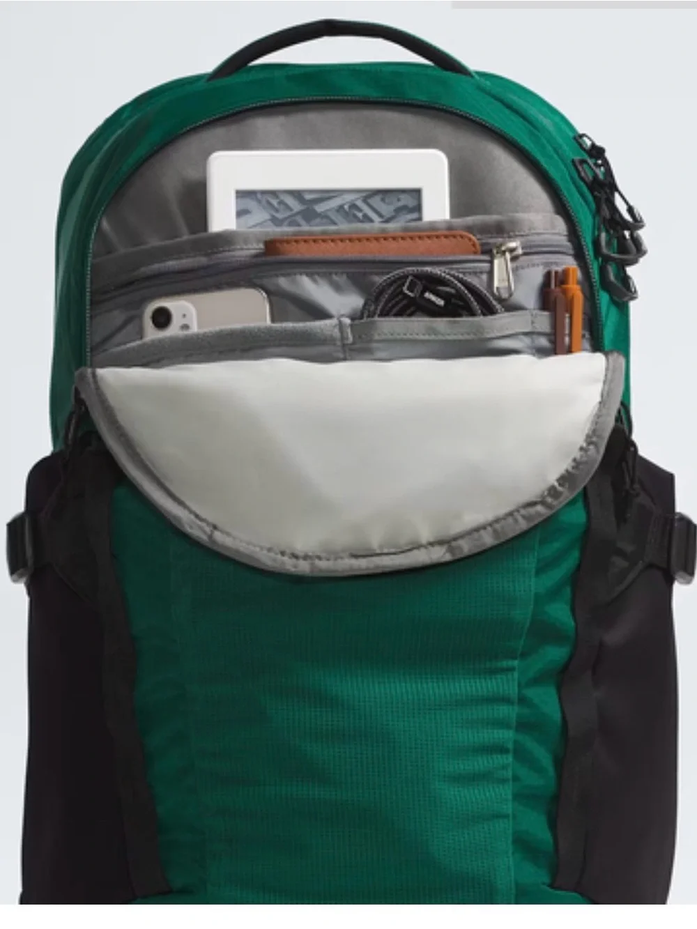 The North Face Green and Black Men's Backpack - Recon Style